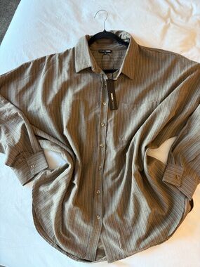 Fashion Nova Olive Stripe Women’s Button Down Shirt